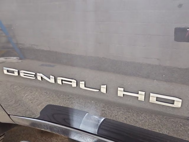 2020 Dark Sky Metallic GMC Sierra 2500HD Denali 4X4 Truck
