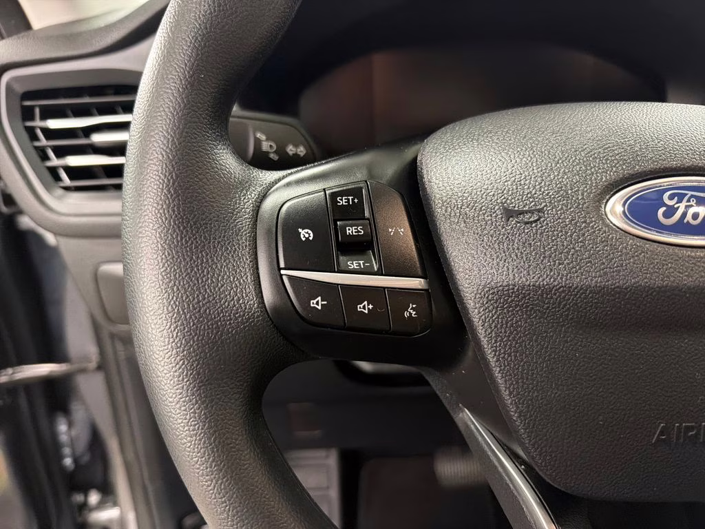 2025 Carbonized Gray Metallic Ford Escape Active FWD SUV