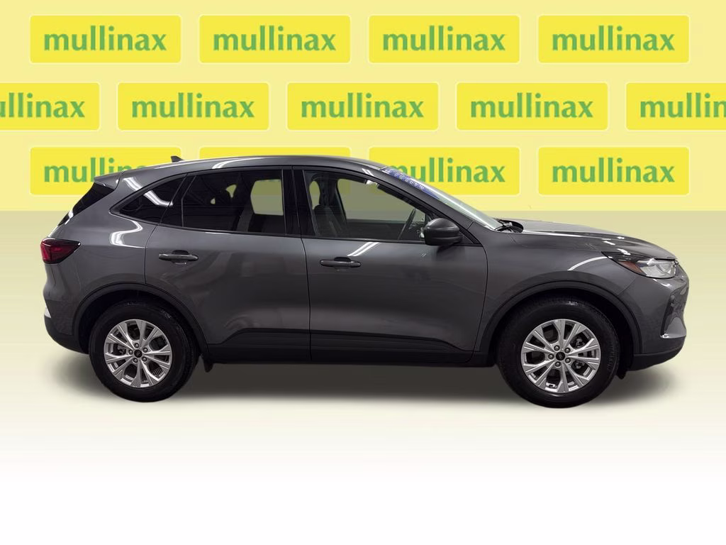 2025 Gray Metallic Ford Escape Active FWD SUV