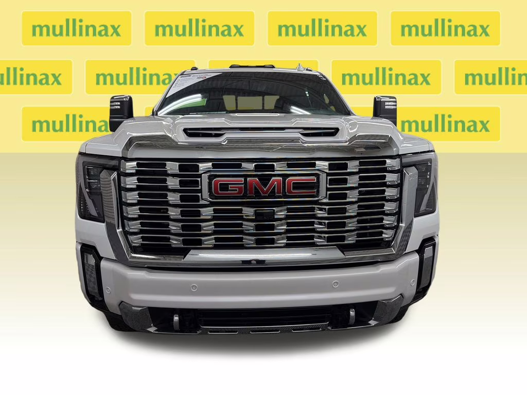 2024 White Frost Tricoat GMC Sierra 3500HD Denali 4X4 Truck