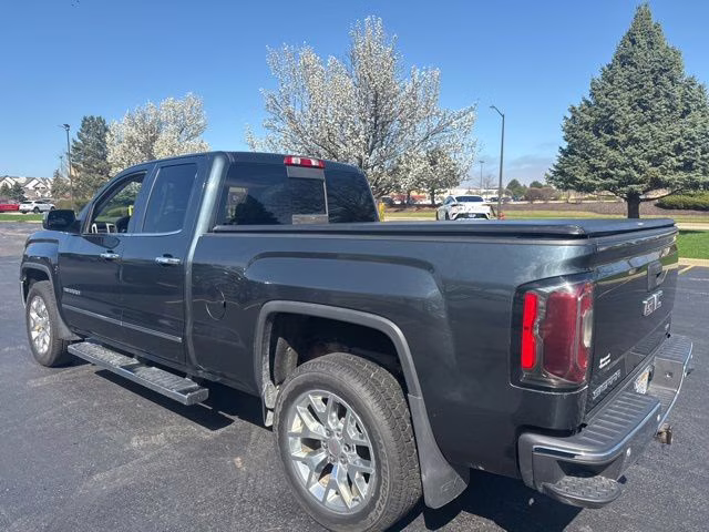 2017 Dark Slate Metallic GMC Sierra 1500 SLT 4X4 Truck
