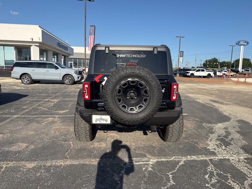 2021 Shadow Black Ford Bronco Badlands 4X4 SUV