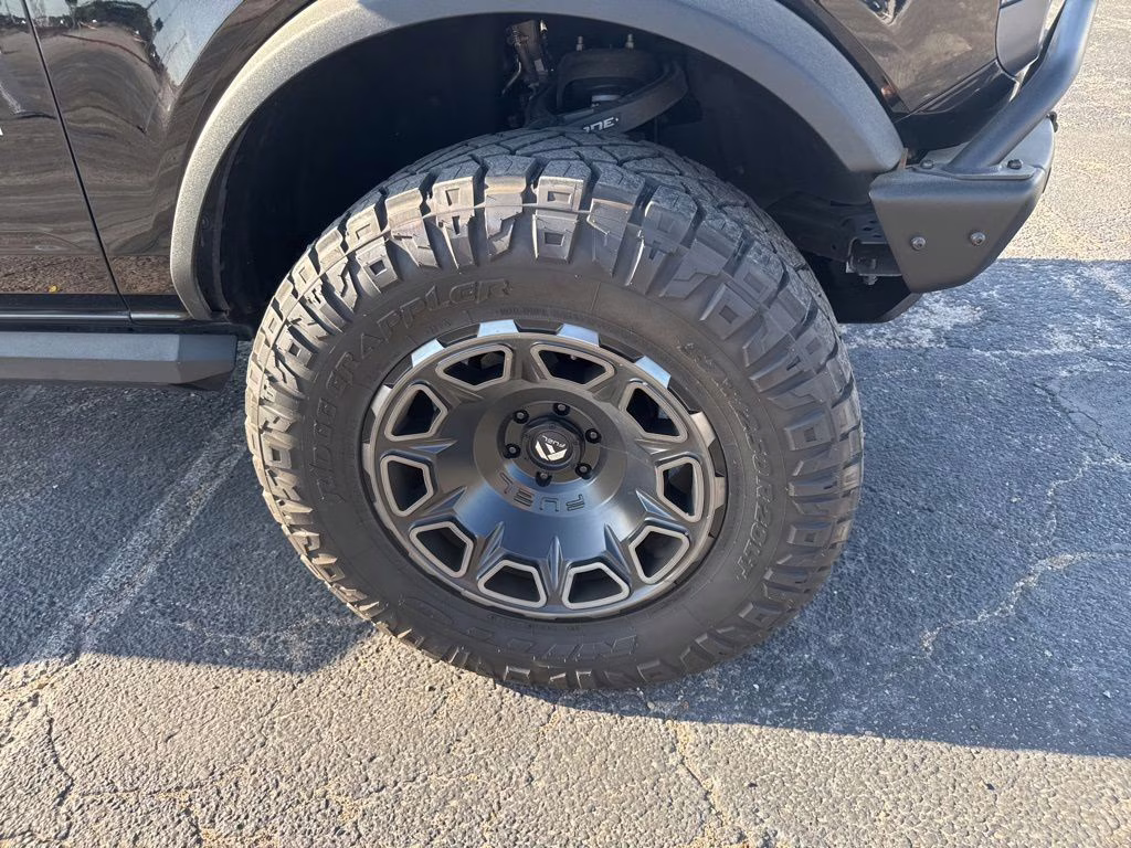 2021 Shadow Black Ford Bronco Badlands 4X4 SUV