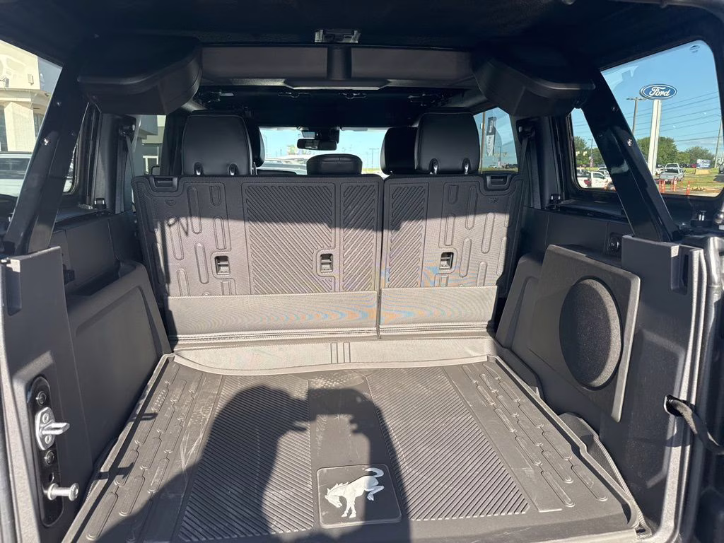 2021 Shadow Black Ford Bronco Badlands 4X4 SUV