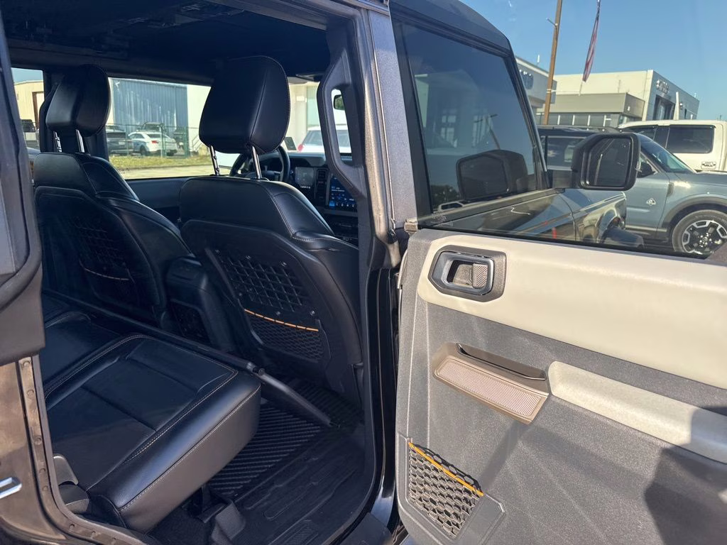 2021 Shadow Black Ford Bronco Badlands 4X4 SUV