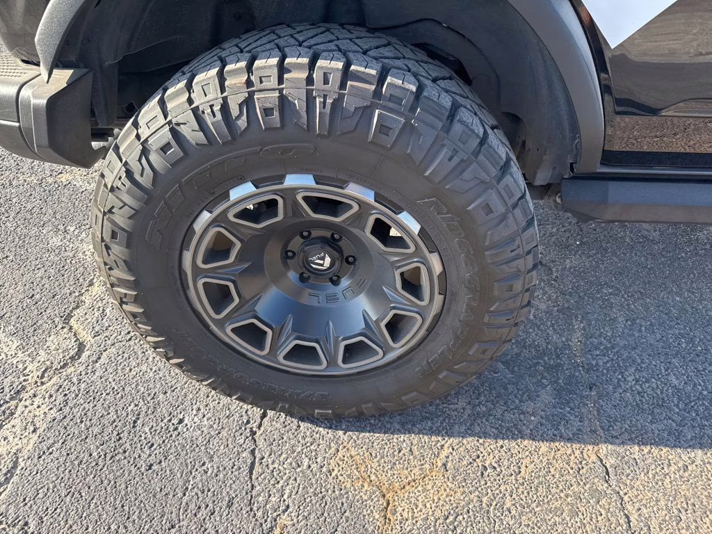2021 Shadow Black Ford Bronco Badlands 4X4 SUV