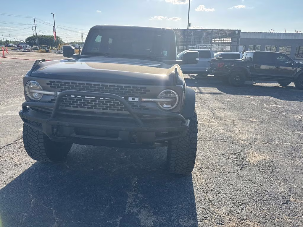 2021 Shadow Black Ford Bronco Badlands 4X4 SUV