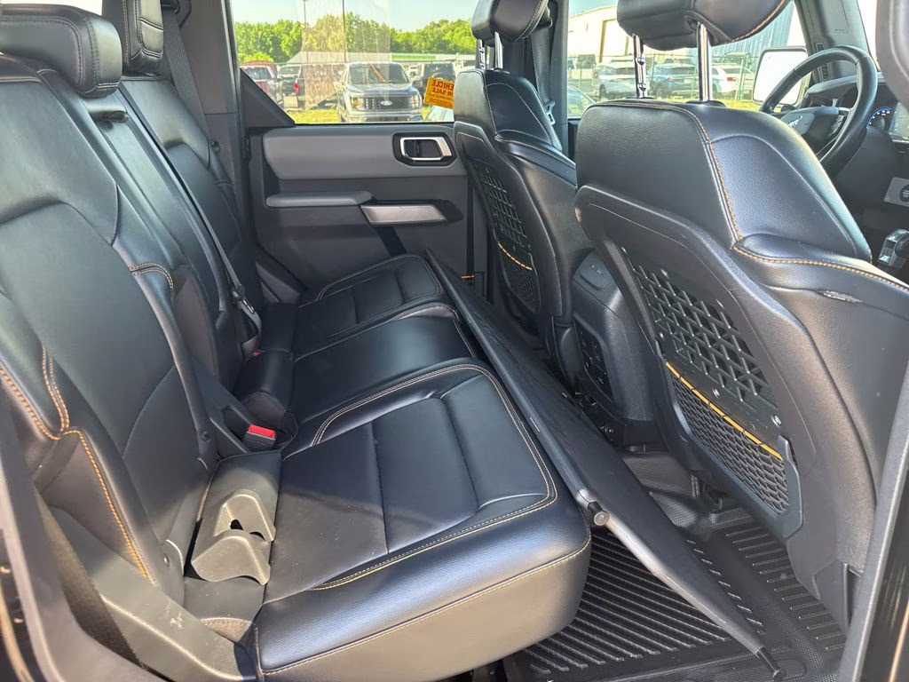 2021 Shadow Black Ford Bronco Badlands 4X4 SUV