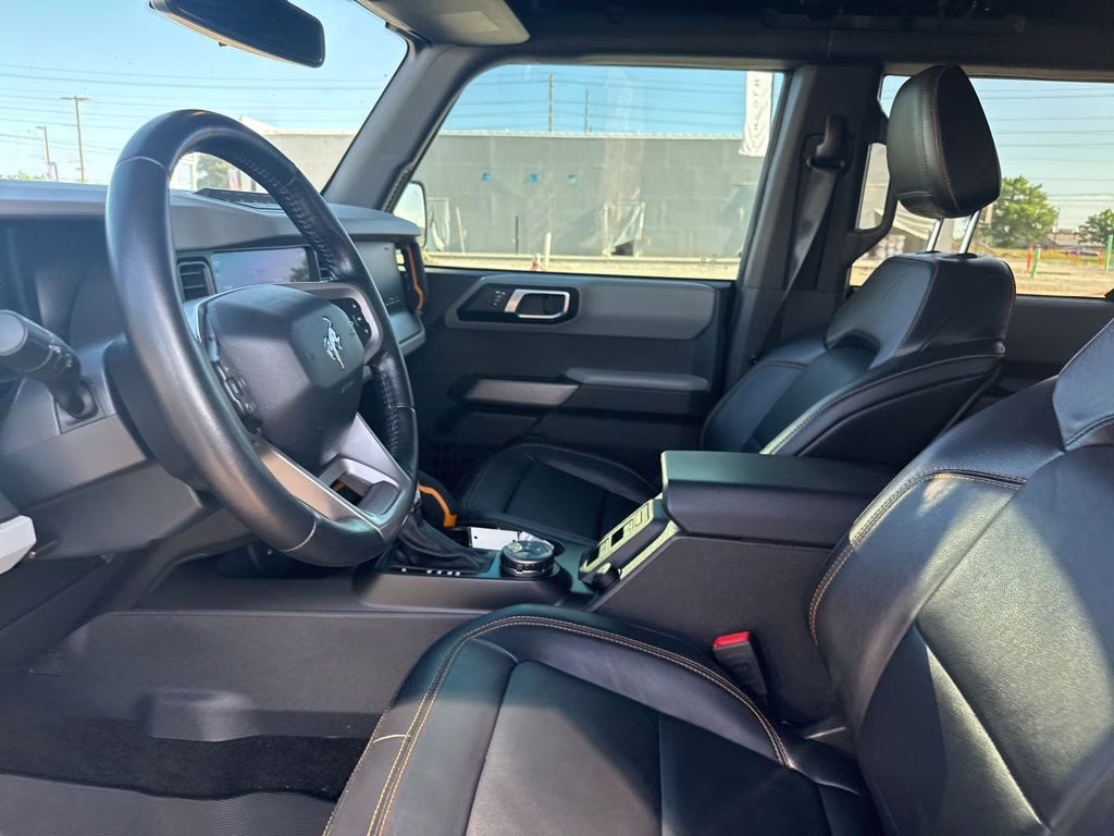 2021 Shadow Black Ford Bronco Badlands 4X4 SUV