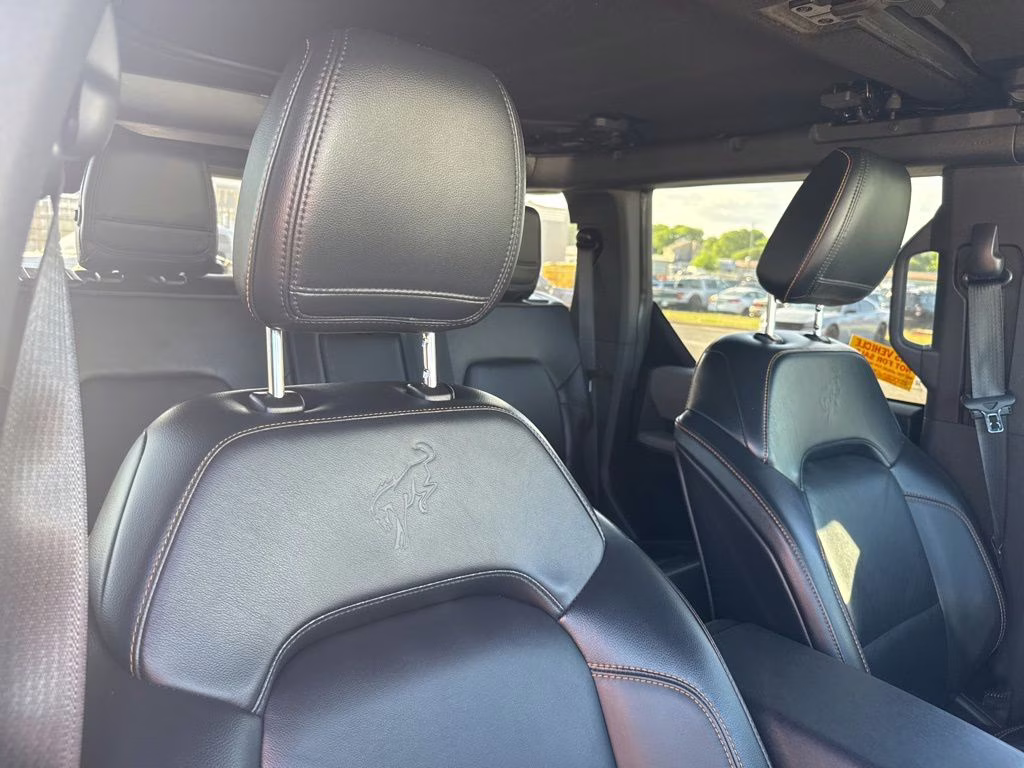 2021 Shadow Black Ford Bronco Badlands 4X4 SUV