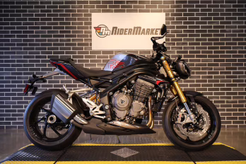 2025 Triumph Speed Triple 1200 RS Motorcycle