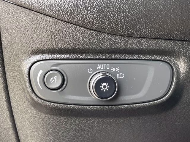 2020 Nightfall Gray Metallic Chevrolet Equinox LS FWD SUV