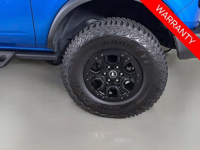 2023 Velocity Blue Metallic Ford Bronco Wildtrak 4X4 SUV