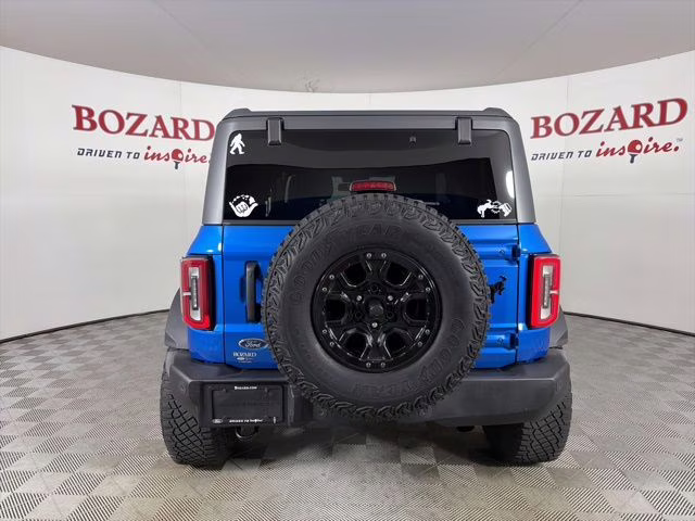 2023 Velocity Blue Metallic Ford Bronco Wildtrak 4X4 SUV