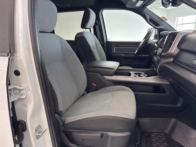 2021 Bright White Clearcoat Ram 2500 Big Horn 4X4 Truck
