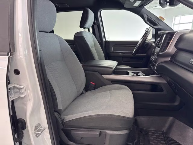 2021 Bright White Clearcoat Ram 2500 Big Horn 4X4 Truck