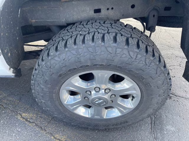 2021 Bright White Clearcoat Ram 2500 Big Horn 4X4 Truck