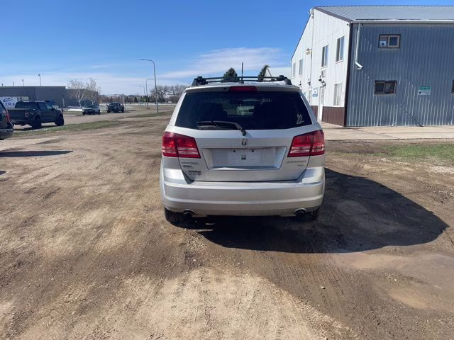 2009 Bright Silver Metallic Clearcoat Dodge Journey SXT AWD SUV