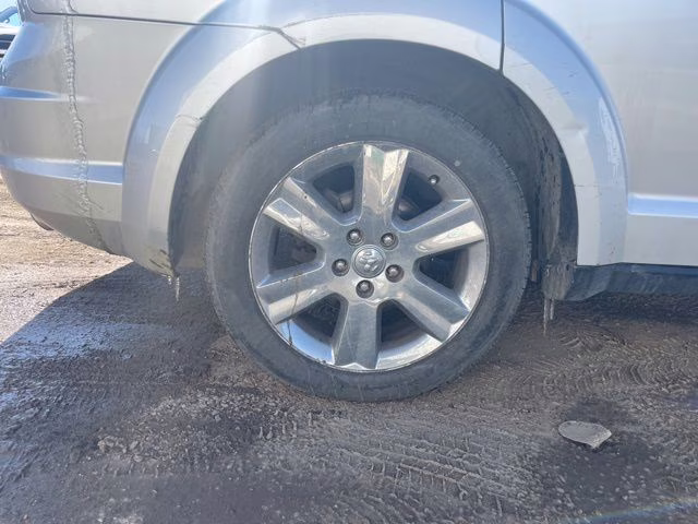2009 Bright Silver Metallic Clearcoat Dodge Journey SXT AWD SUV
