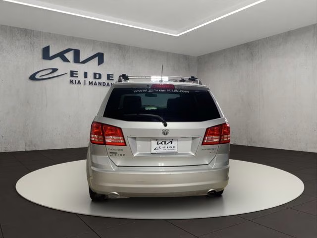 2009 Bright Silver Metallic Clearcoat Dodge Journey SXT AWD SUV