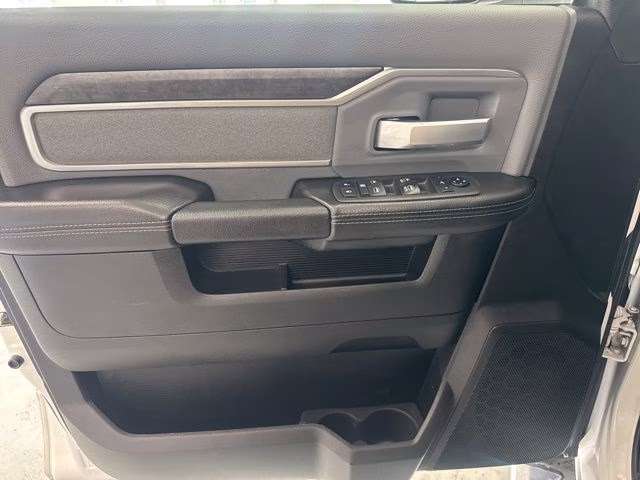 2021 Bright White Clearcoat Ram 2500 Big Horn 4X4 Truck
