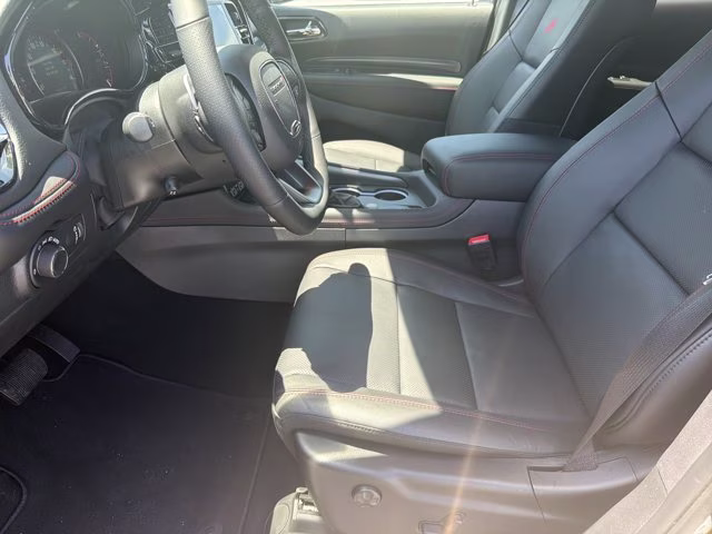2026 DB Black Clearcoat Dodge Durango GT Plus HEMI V8 AWD SUV