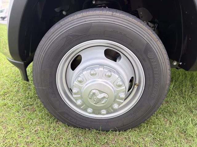 2026 Bright White Clearcoat Ram 4500 Chassis Cab Tradesman 4X4 Truck