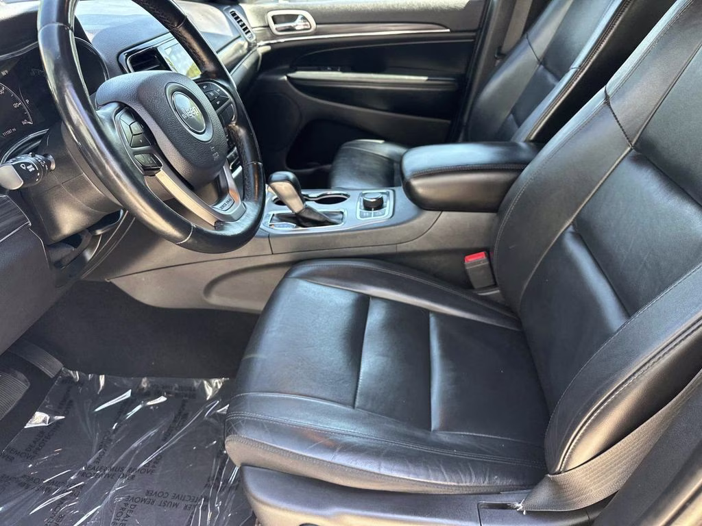 2019 Granite Crystal Metallic Clearcoat Jeep Grand Cherokee Limited 4X4 SUV