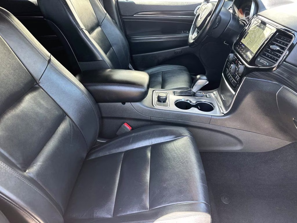 2019 Granite Crystal Metallic Clearcoat Jeep Grand Cherokee Limited 4X4 SUV