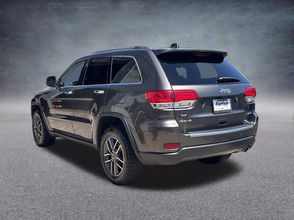 2019 Granite Crystal Metallic Clearcoat Jeep Grand Cherokee Limited 4X4 SUV