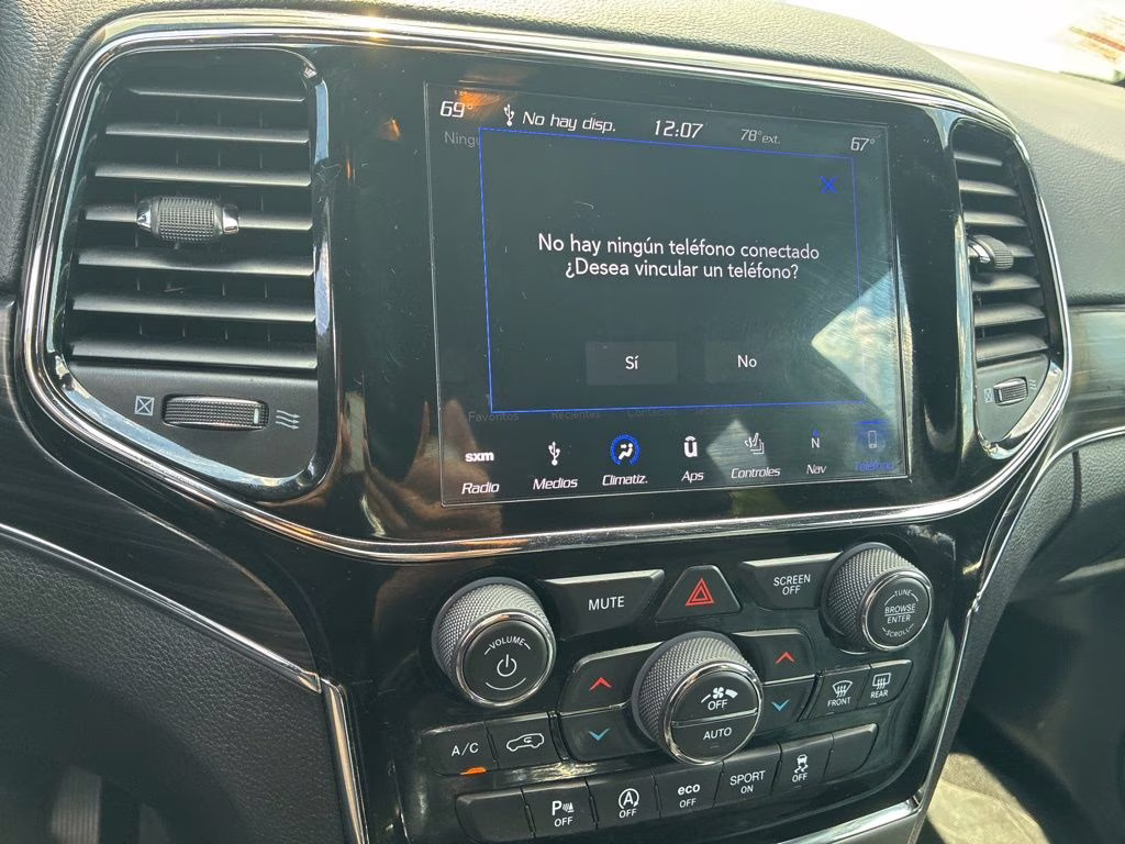 2019 Granite Crystal Metallic Clearcoat Jeep Grand Cherokee Limited 4X4 SUV