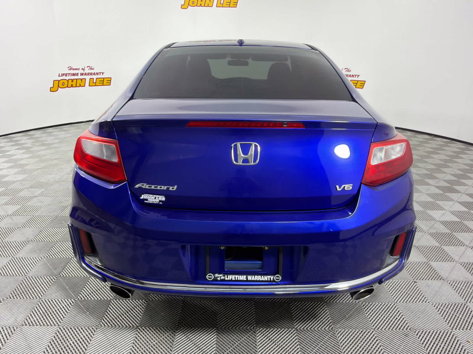2013 Still Night Pearl Honda Accord EX-L FWD Sedan