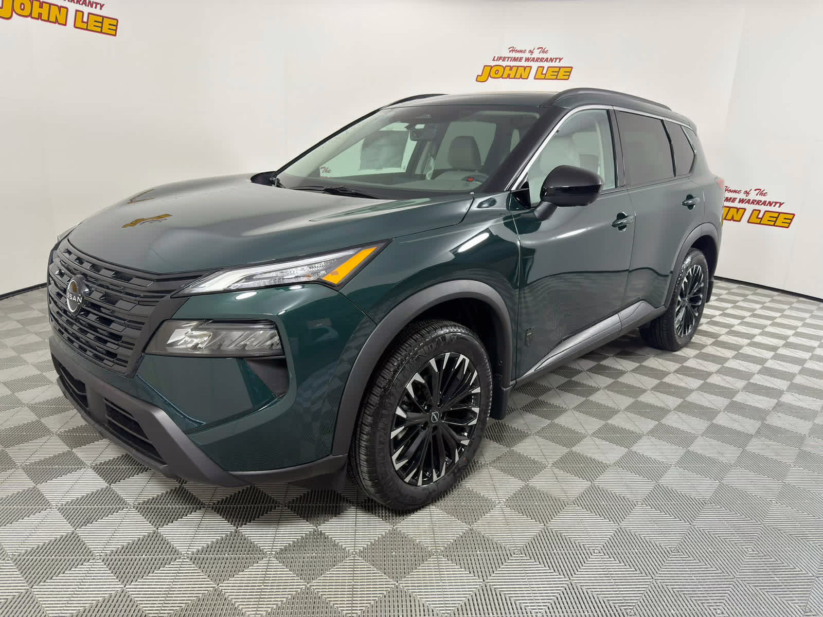 2026 Obsidian Green Nissan Rogue Dark Armor FWD SUV
