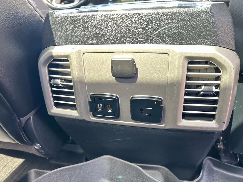 2017 Ingot Silver Ford Super Duty F-250 SRW Lariat 4X4 Truck