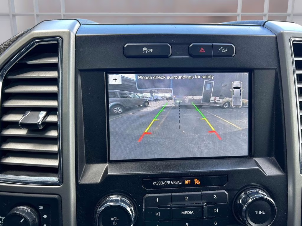 2017 Ingot Silver Ford Super Duty F-250 SRW Lariat 4X4 Truck