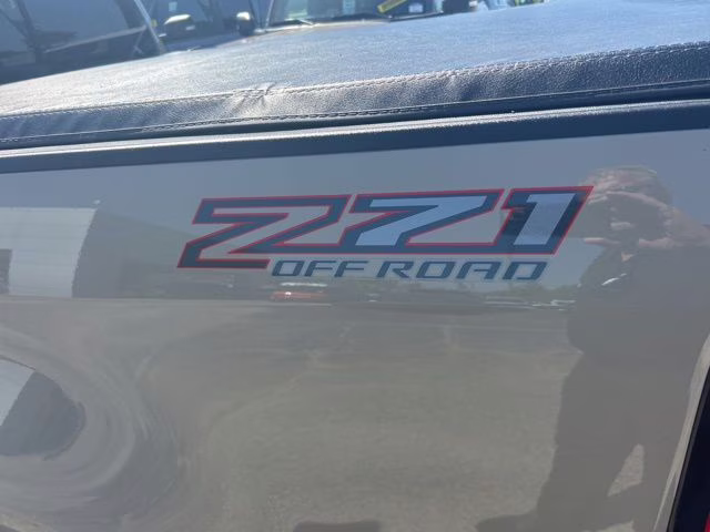 2022 Sand Dune Metallic Chevrolet Colorado Z71 4X4 Truck