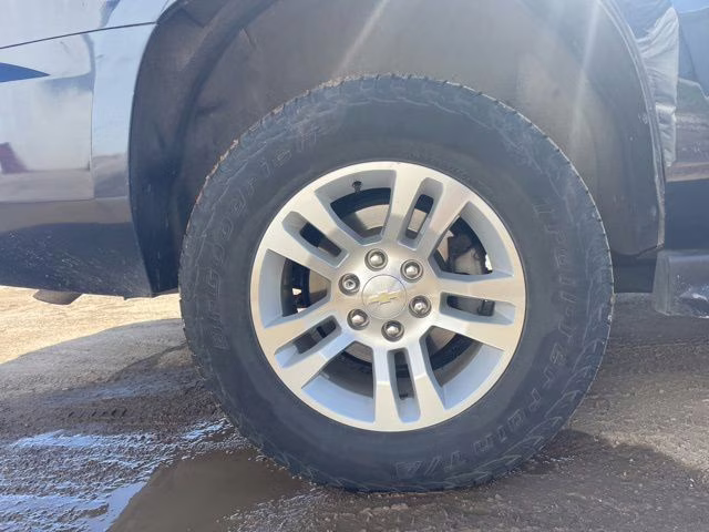 2019 Blue Velvet Metallic Chevrolet Tahoe LT 4X4 SUV