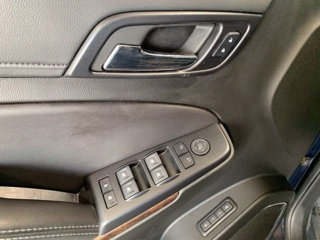 2019 Blue Velvet Metallic Chevrolet Tahoe LT 4X4 SUV