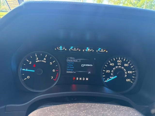 2019 Magnetic Metallic Ford F-150 XLT Crew Cab Pickup 4X4 Truck