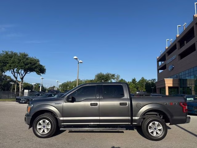 2019 Magnetic Metallic Ford F-150 XLT Crew Cab Pickup 4X4 Truck
