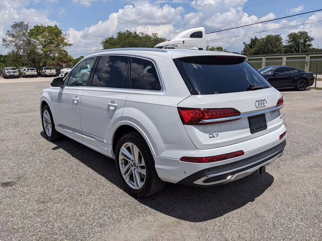 2023 Glacier White Audi Q7 55 Premium Plus AWD SUV