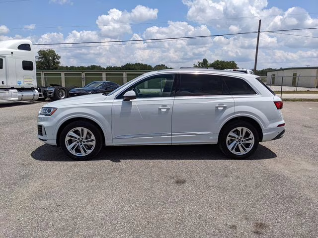 2023 Glacier White Audi Q7 55 Premium Plus AWD SUV