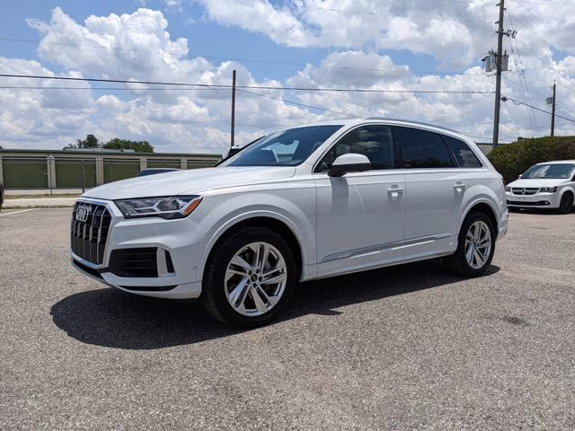 2023 Glacier White Audi Q7 55 Premium Plus AWD SUV