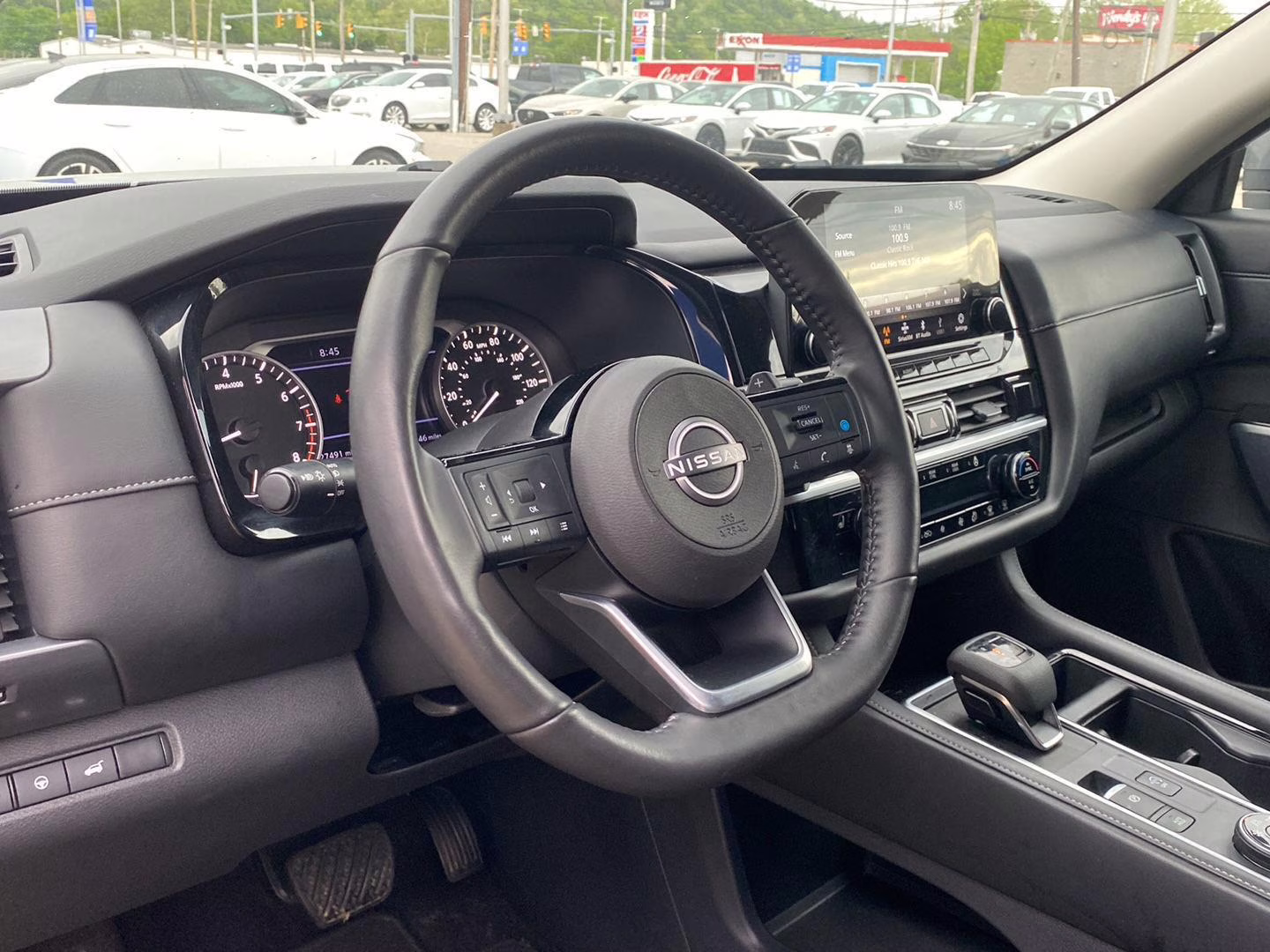 2025 Gun Metallic Nissan Pathfinder SL 4X4 SUV