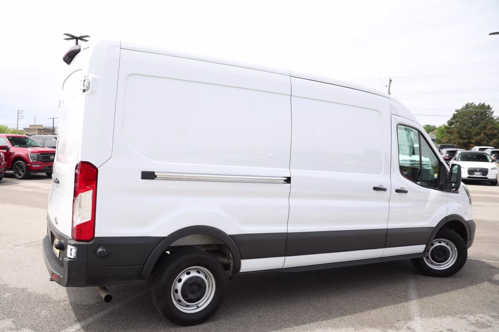 2025 Oxford White Ford Transit 250 RWD Van