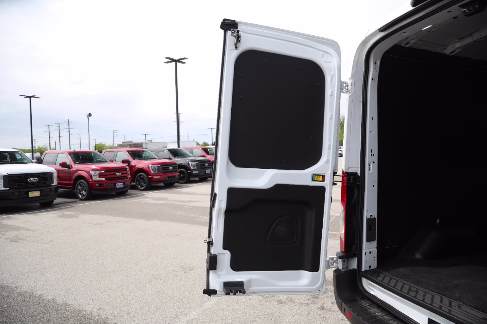 2025 Oxford White Ford Transit 250 RWD Van