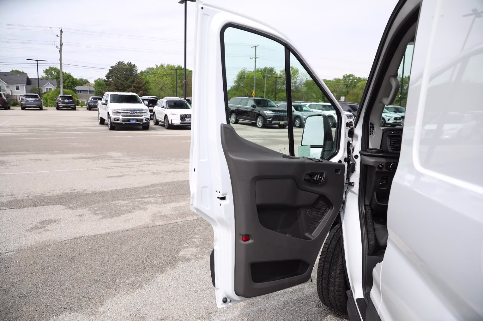 2025 Oxford White Ford Transit 250 RWD Van