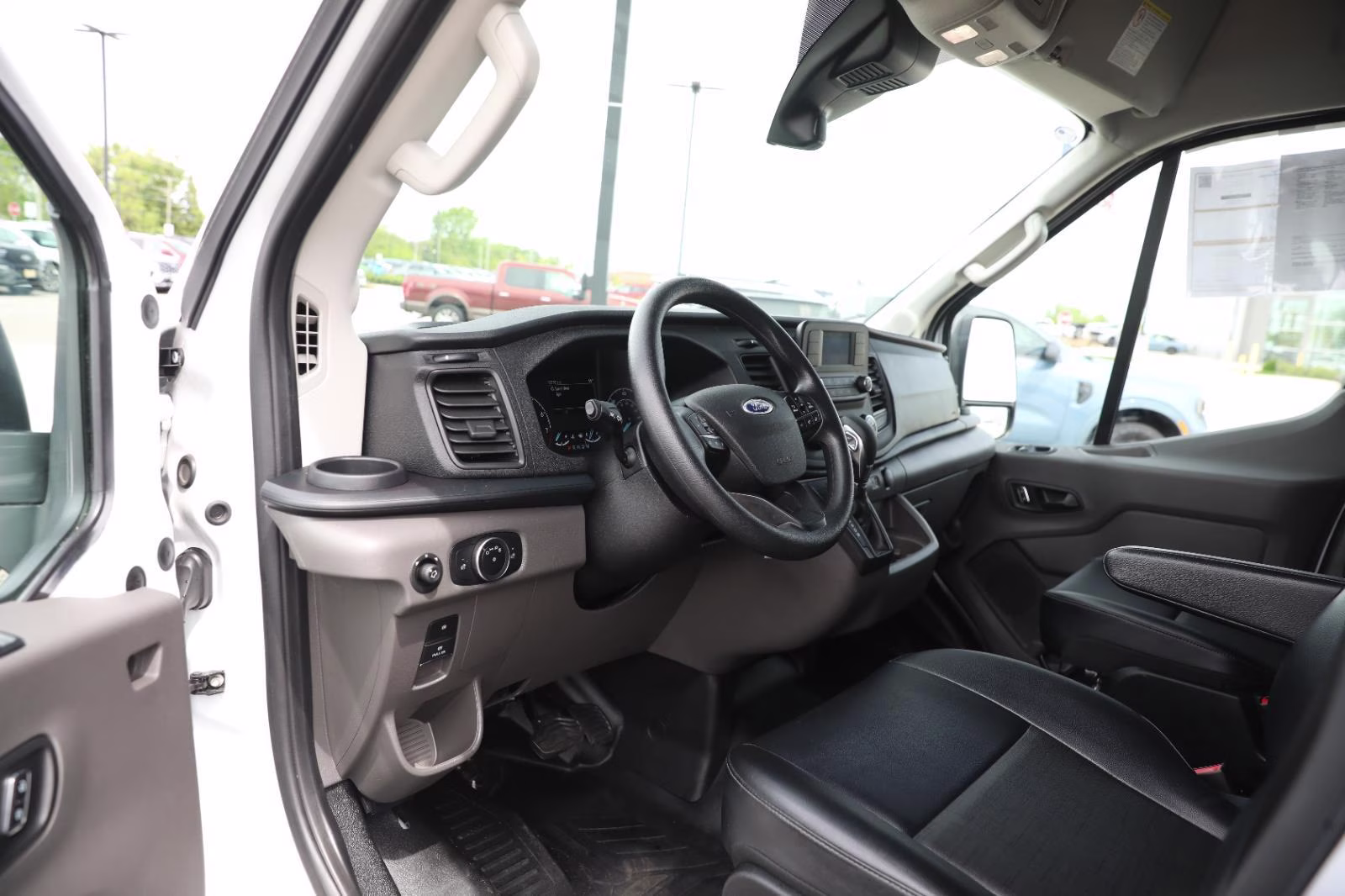2025 Oxford White Ford Transit 250 RWD Van