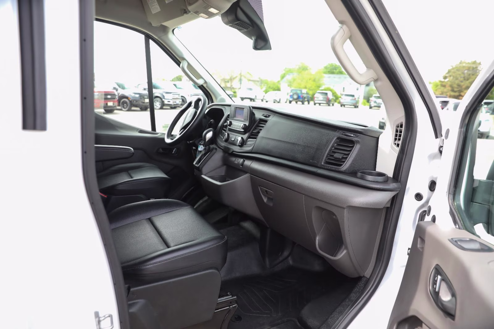 2025 Oxford White Ford Transit 250 RWD Van