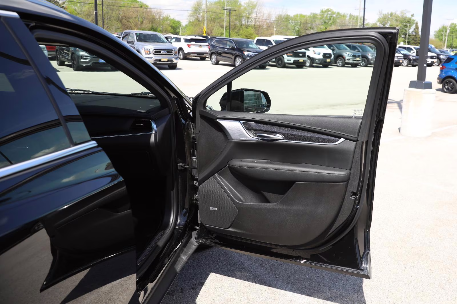 2021 Stellar Black Metallic Cadillac XT5 AWD Premium Luxury AWD SUV